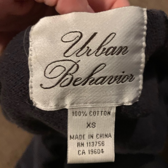 Urban behavior body con half zip hoodie - Picture 3 of 3